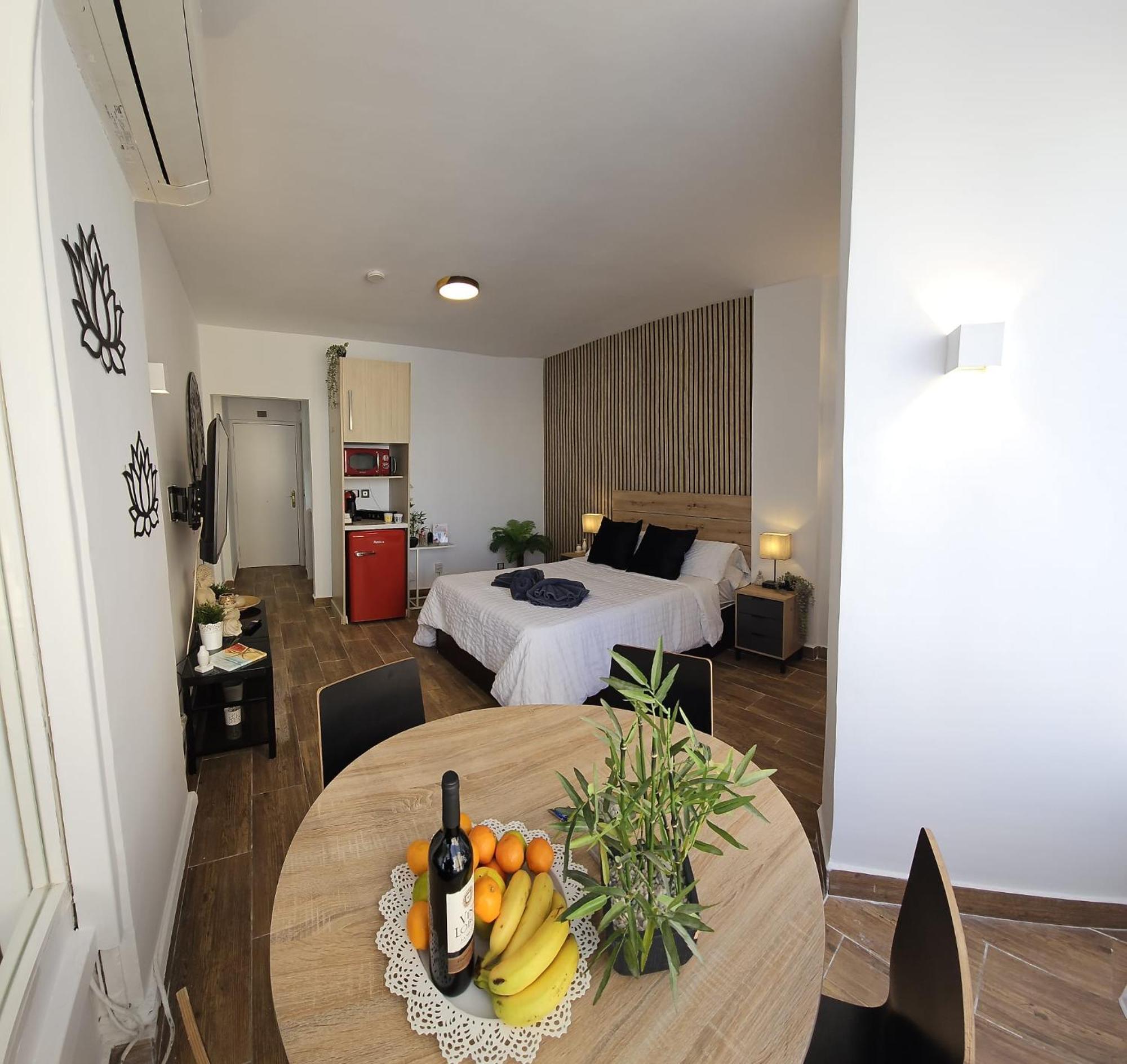 Namaste Modern Elegance City Center Apartment By Namaste Elite Torremolinos Dış mekan fotoğraf